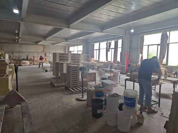 Tongxiang Yuesheng Import and Export Trading Co., Ltd. manufacturer production line