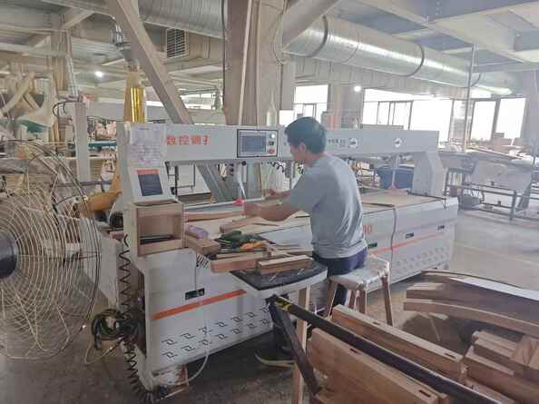 Tongxiang Yuesheng Import and Export Trading Co., Ltd. manufacturer production line